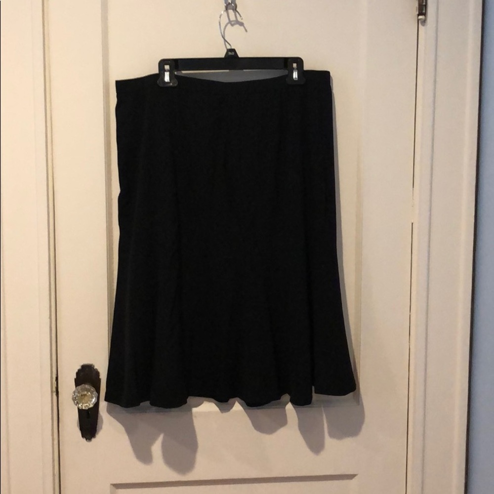 EUC!!! Skirt Black with Flare at bottom